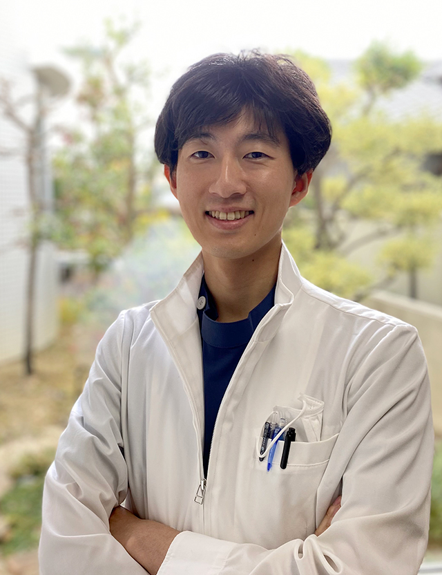 歯科医師・博士（歯学）佐々木 康行